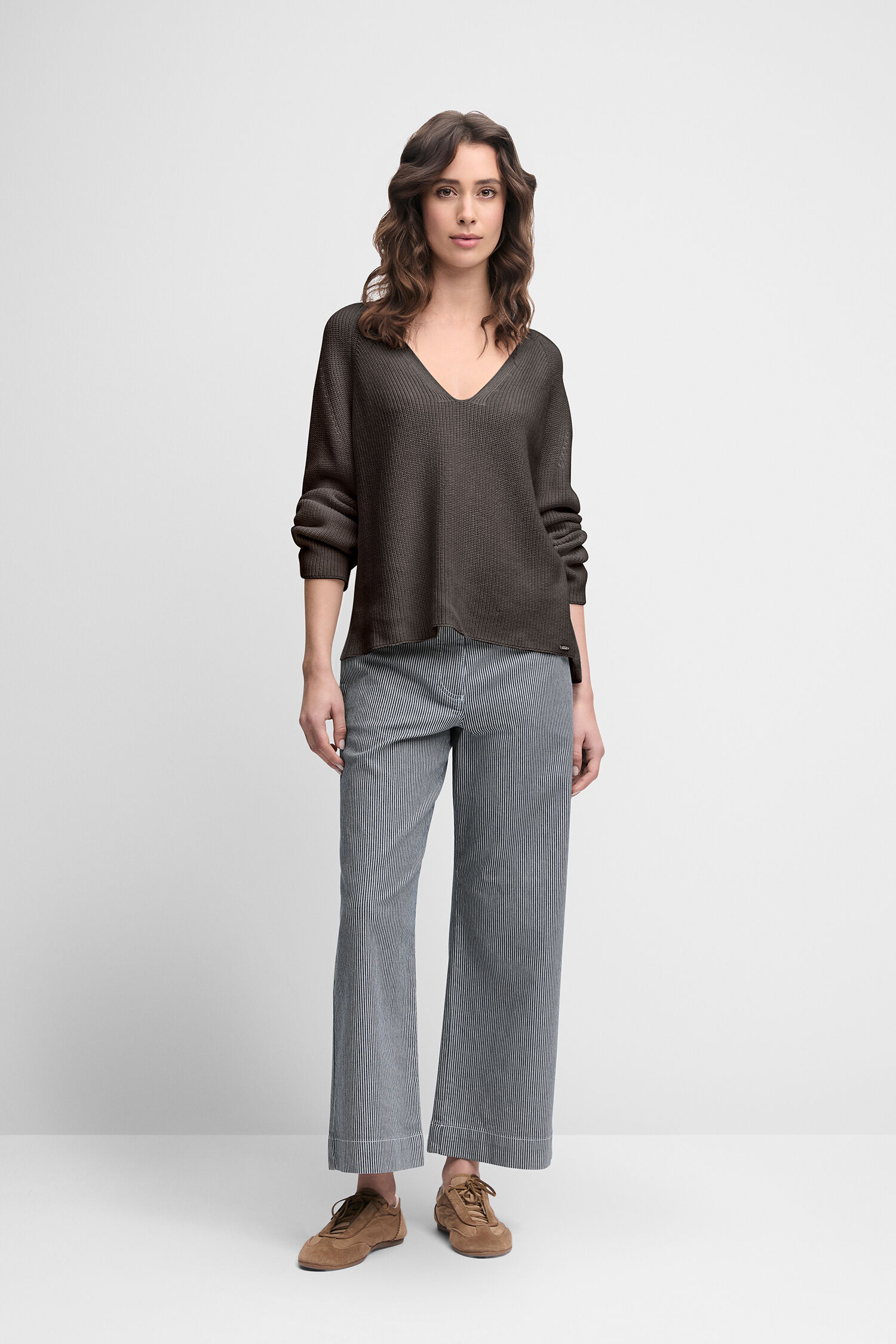 Hosen, Langarm, Bluse, Person, Frau