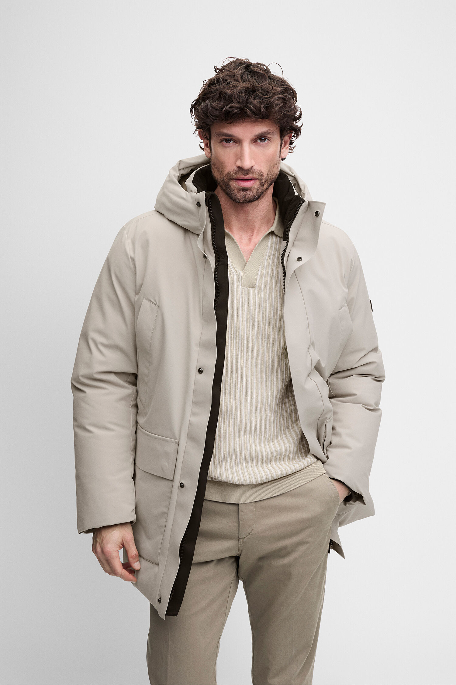 Mantel, leichte Jacke, Pufferjacke, Beige, Kapuze, jacke, daunenjacke, midlayer, beige, kapuze
