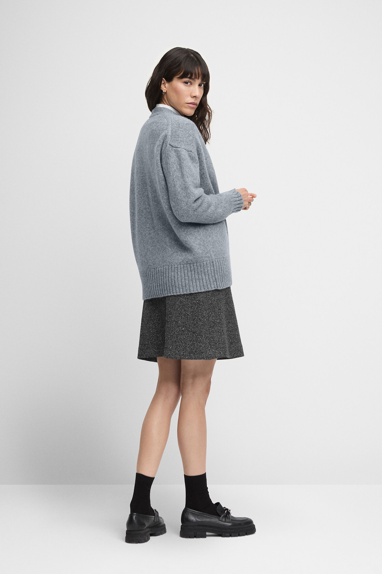 Bekleidung, Rock, Strickwaren, Pullover, Person