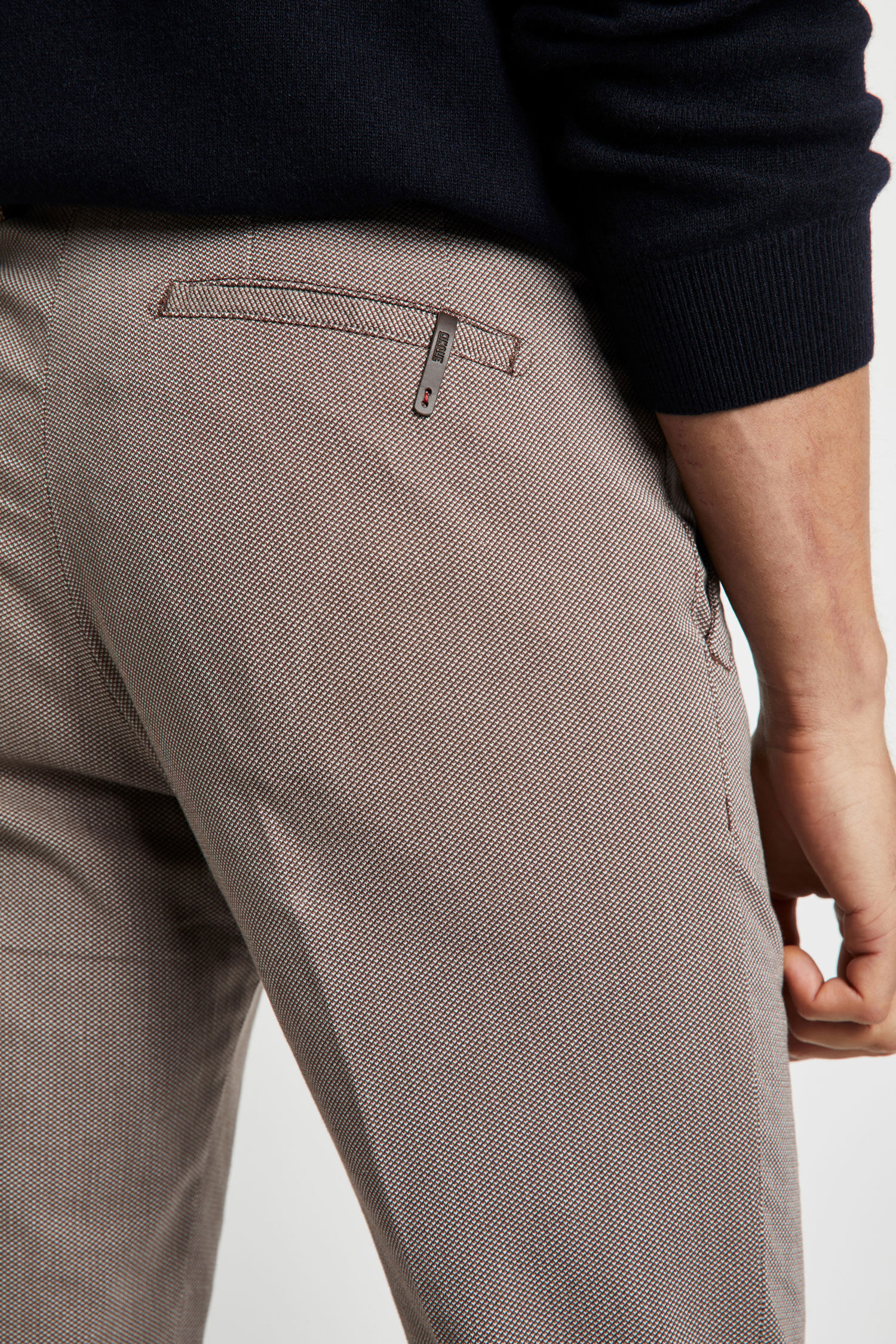 CINQUE-Hose-CIBRODY-hellbraun-CI-2166-1216-26-099-42_23 CINQUE Hose CIBRODY hellbraun CI-2166-1216-26-099-42 23