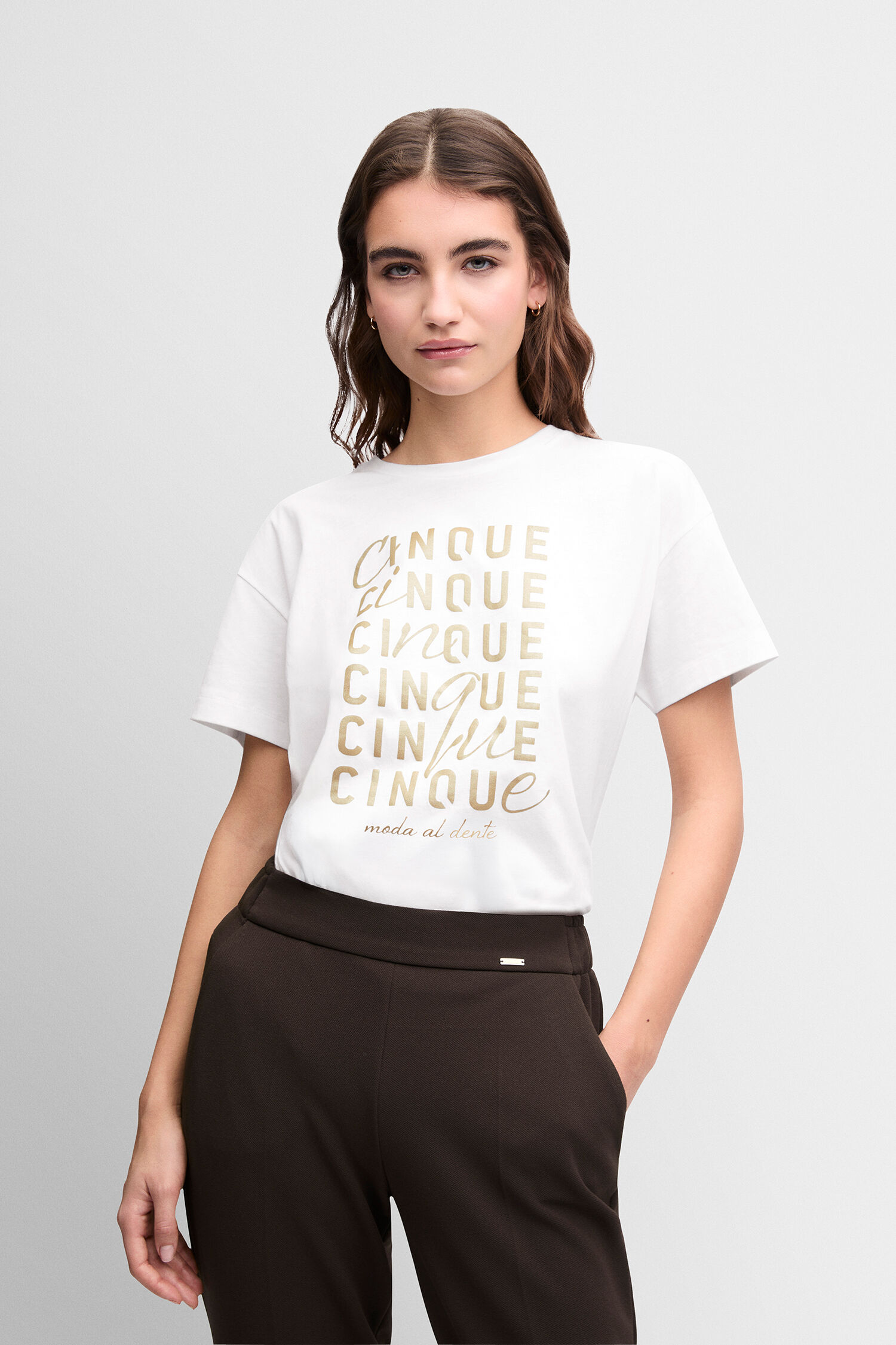 T-Shirt, weißes T-Shirt, Goldschrift, Rundhals, Casual