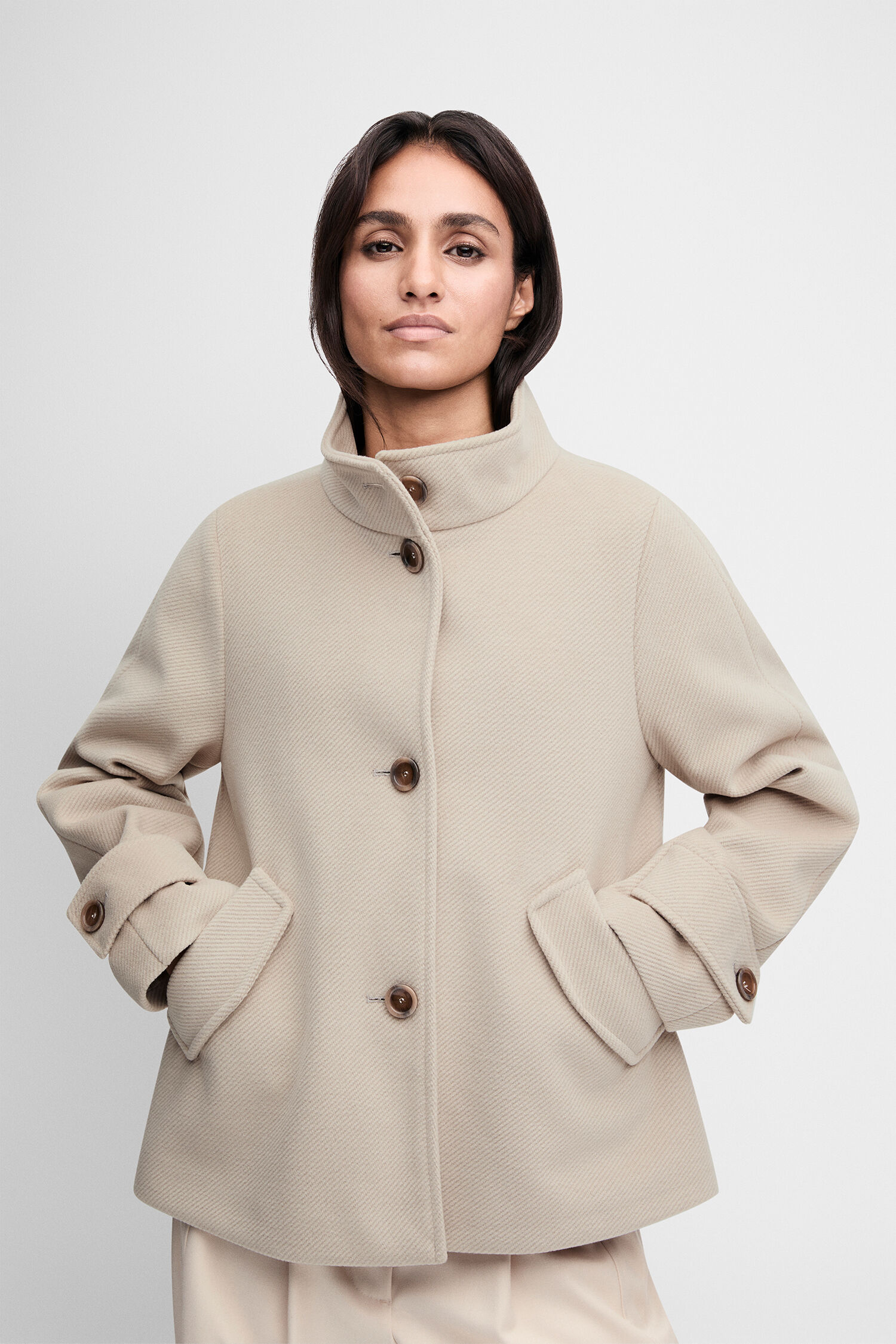 beige