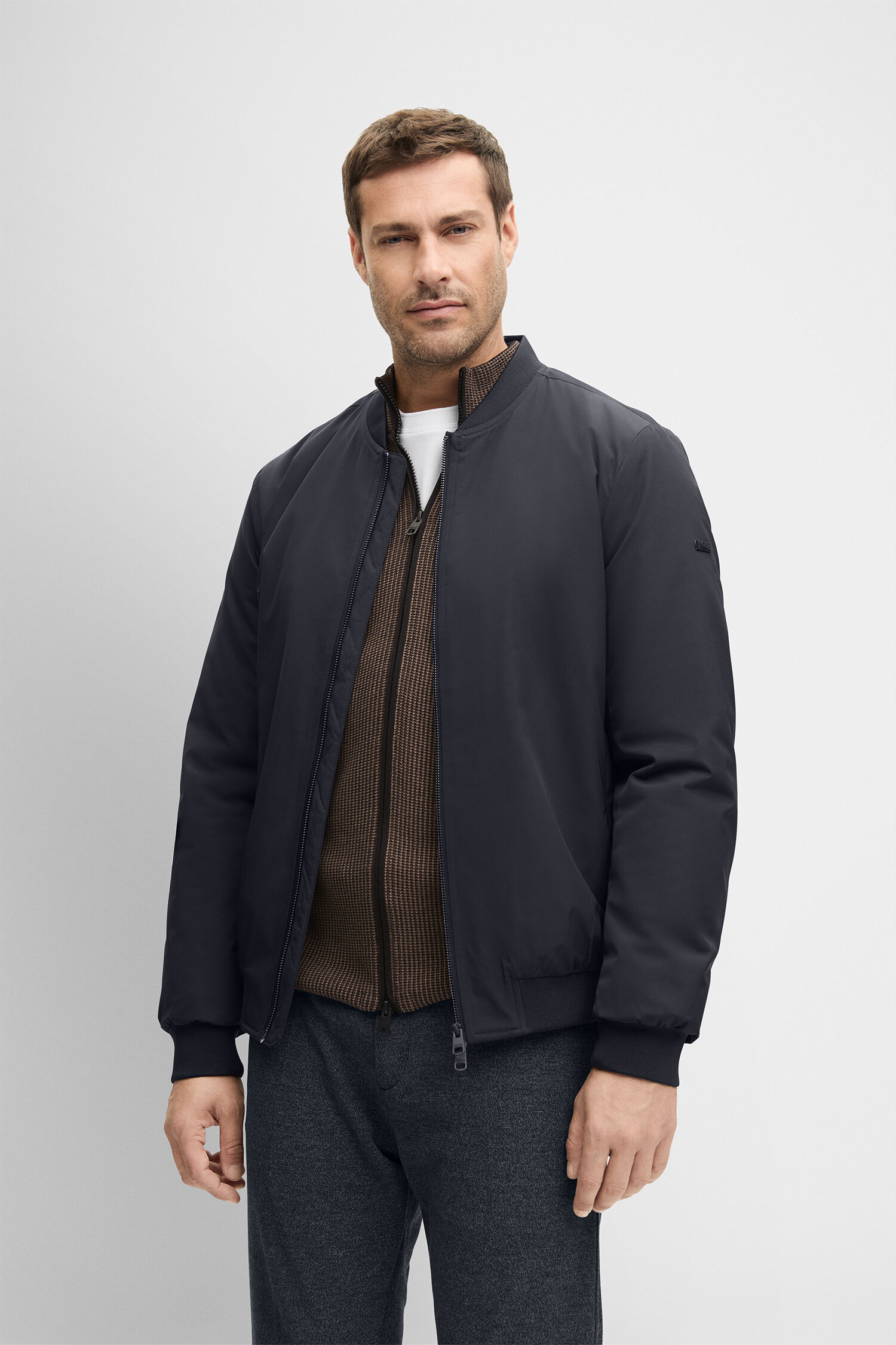 - dunkelblau - dunkelblau