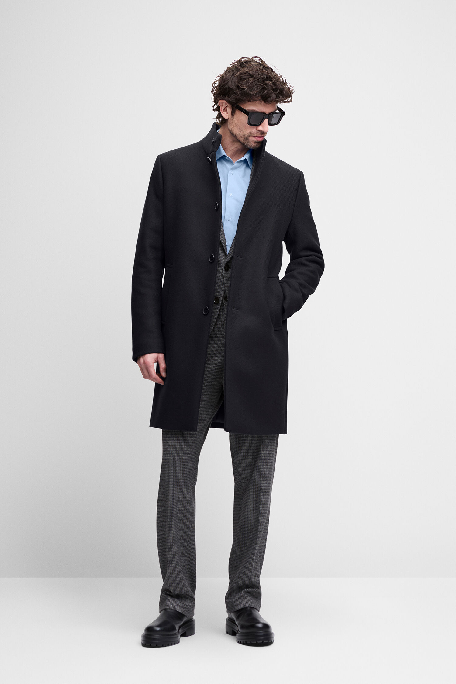 Herrenmantel, Wollmantel, Overcoat, dunkel, Kragen
