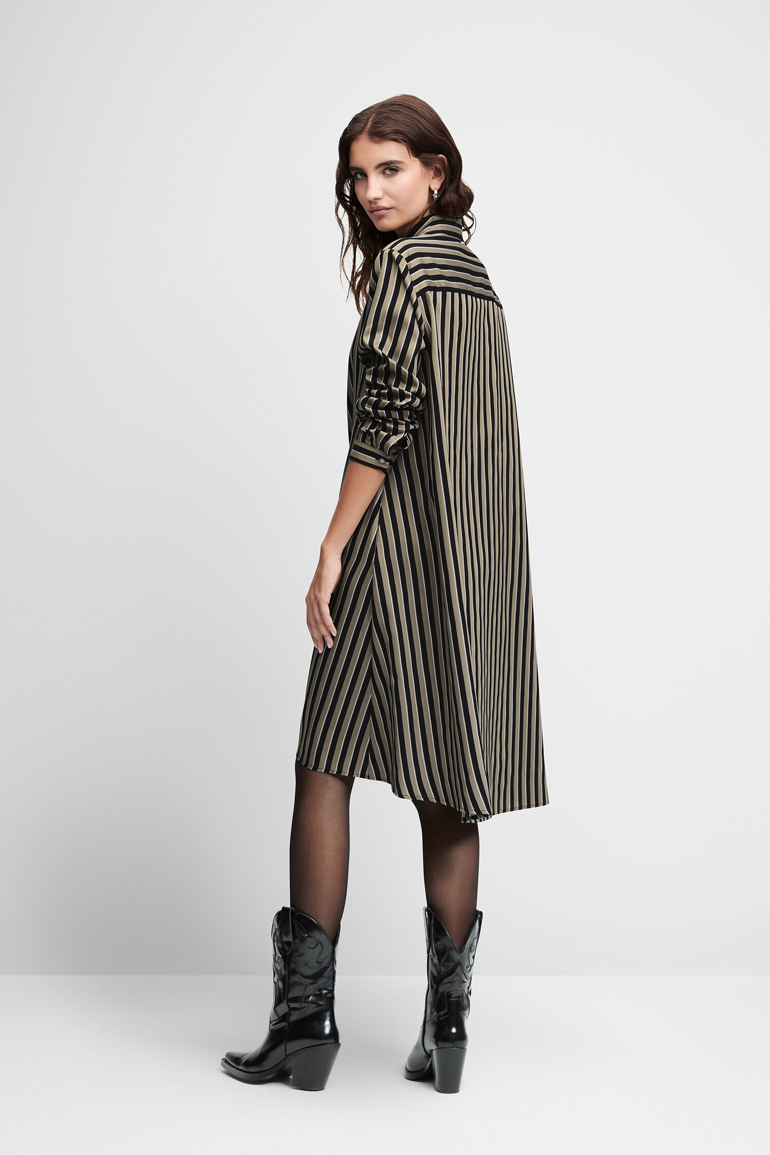 Mantel, Langarm, Kleid, Person, Schuh