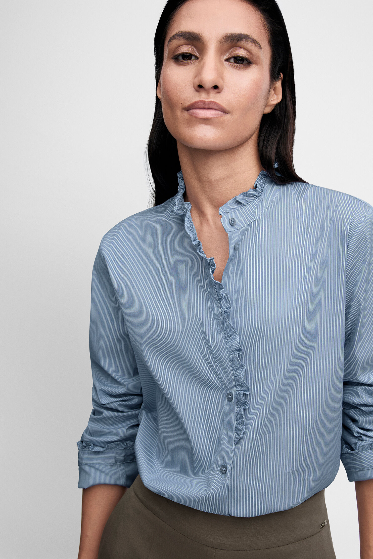 bluse, streifen, rüschen, knopfleiste, langarm
