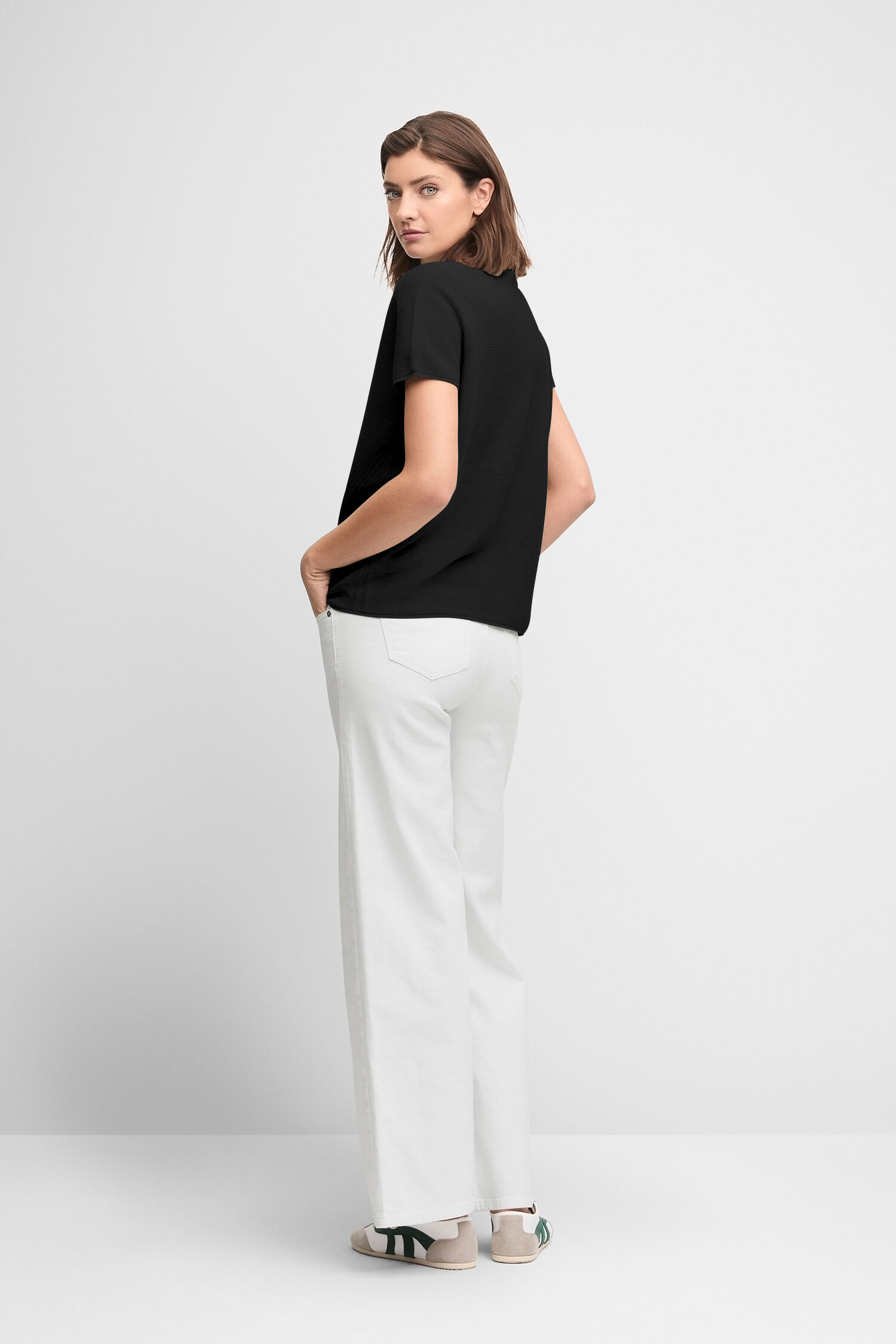 Bluse, Hosen, Erwachsener, Person, Frau