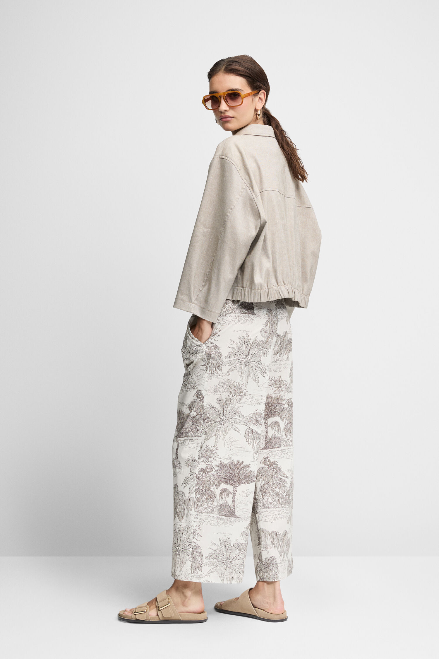 Formelle Kleidung, Mantel, Erwachsener, Mann, Person