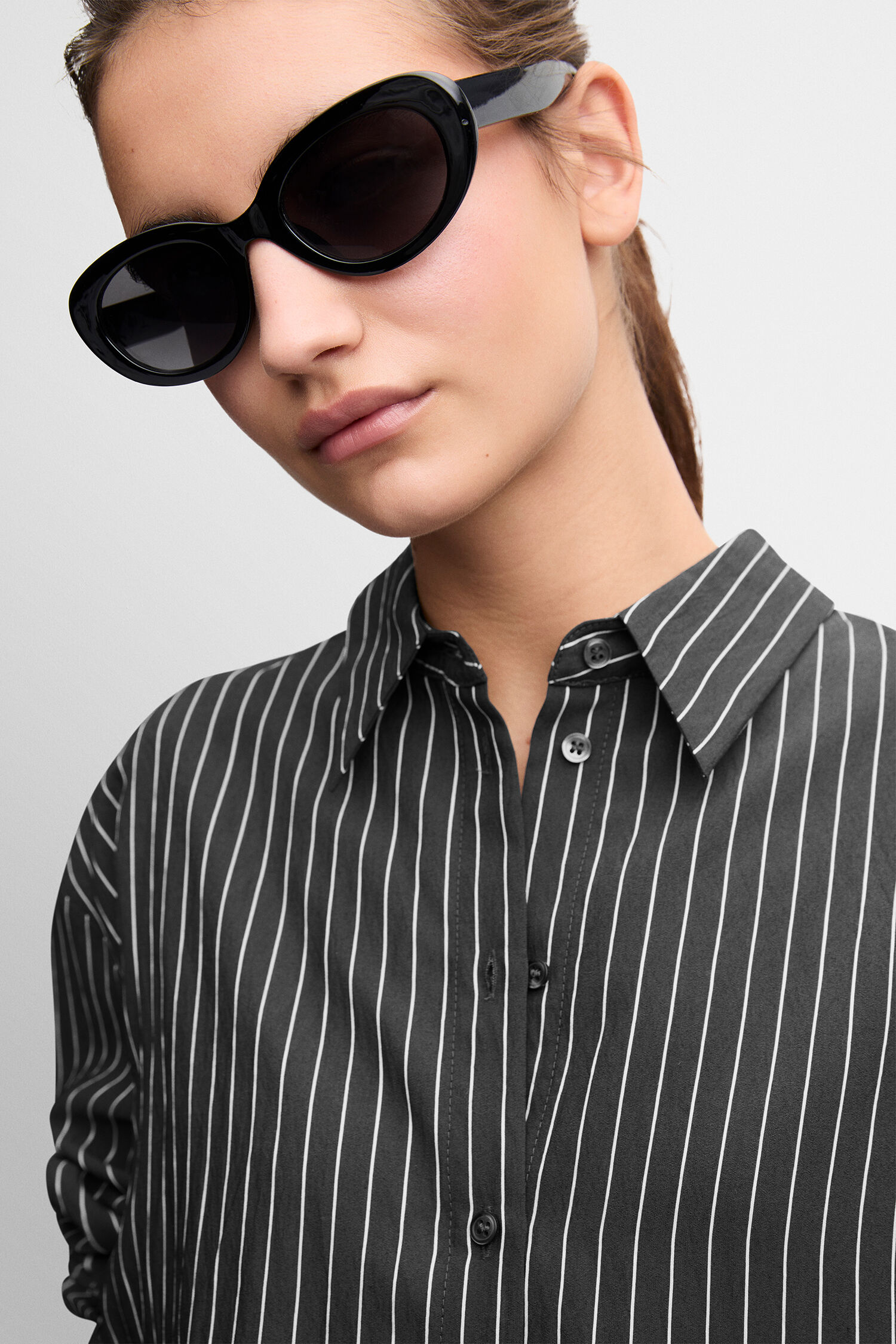 bluse, streifen, langarm, knopfverschluss, oversize