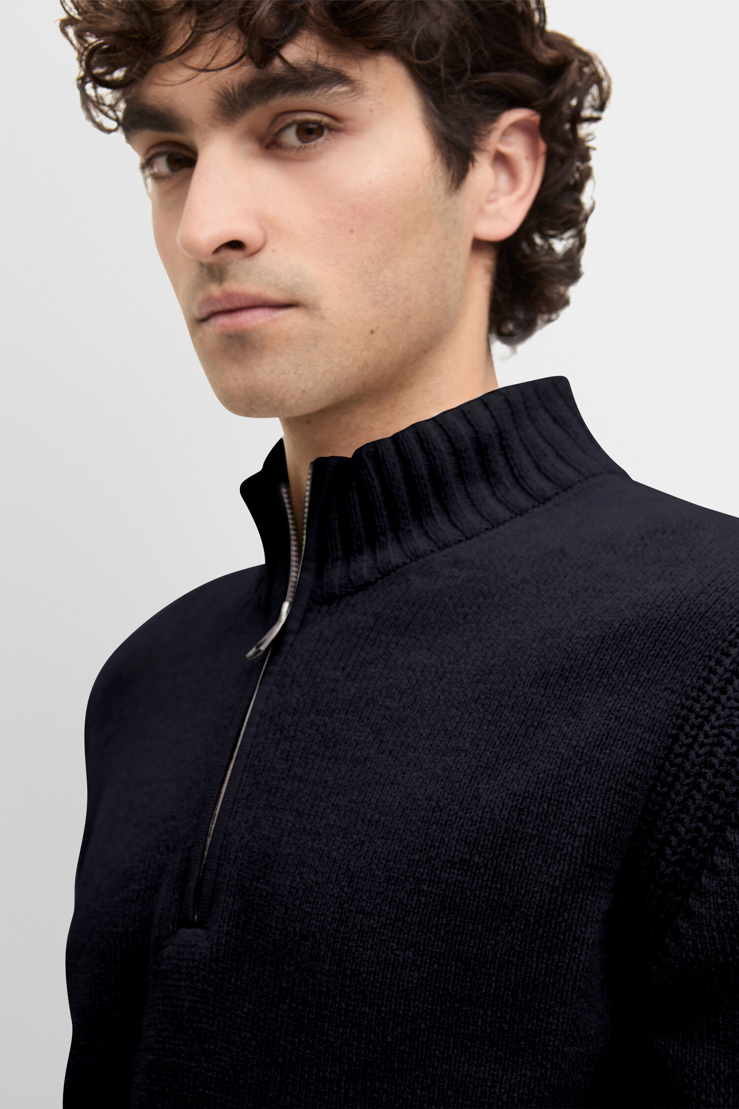 Bekleidung, Strickwaren, Pullover, Person, Gesicht