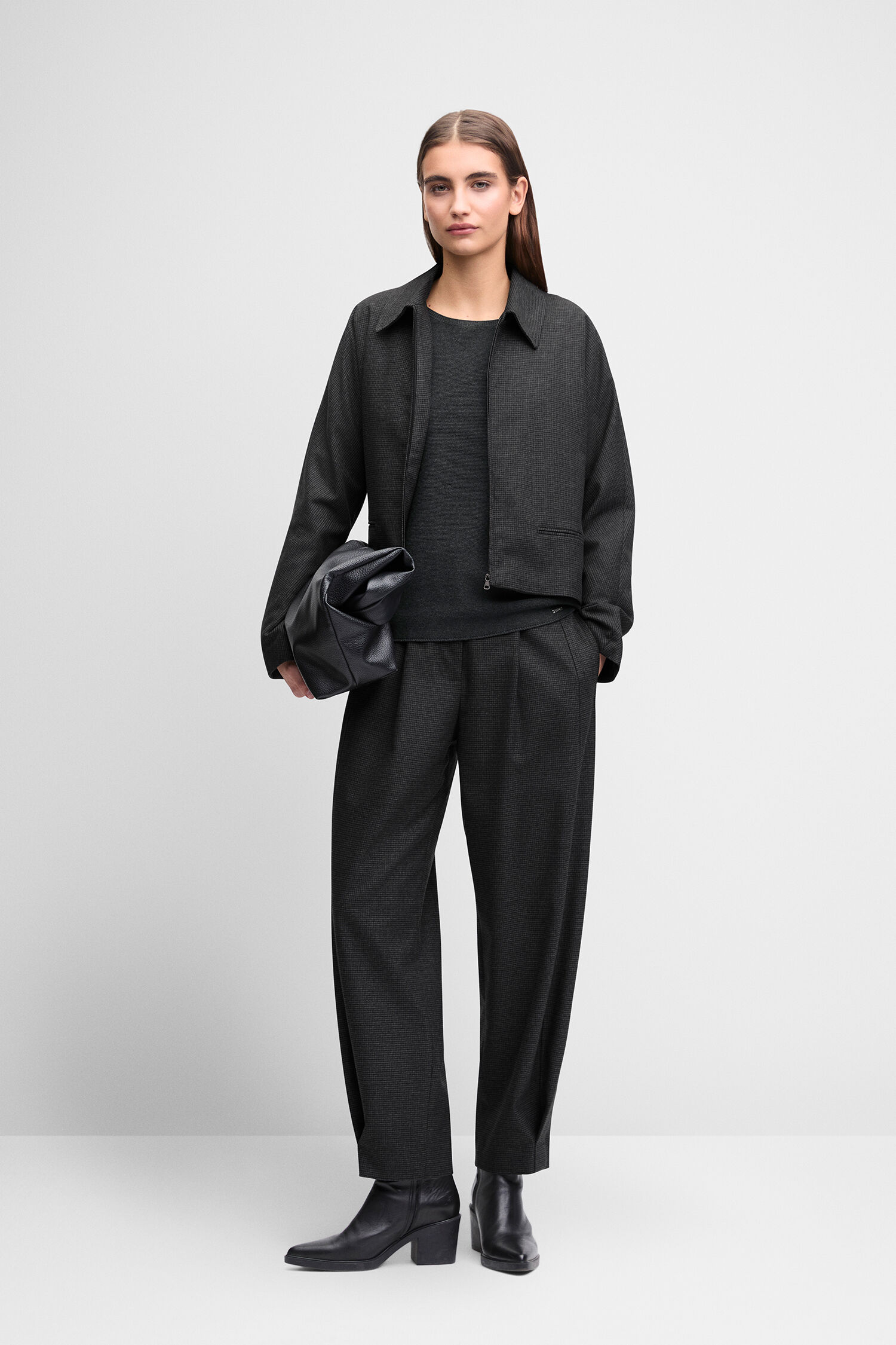 Jacke, Blouson, Dunkelgrau, Wollhose, Stiefel
