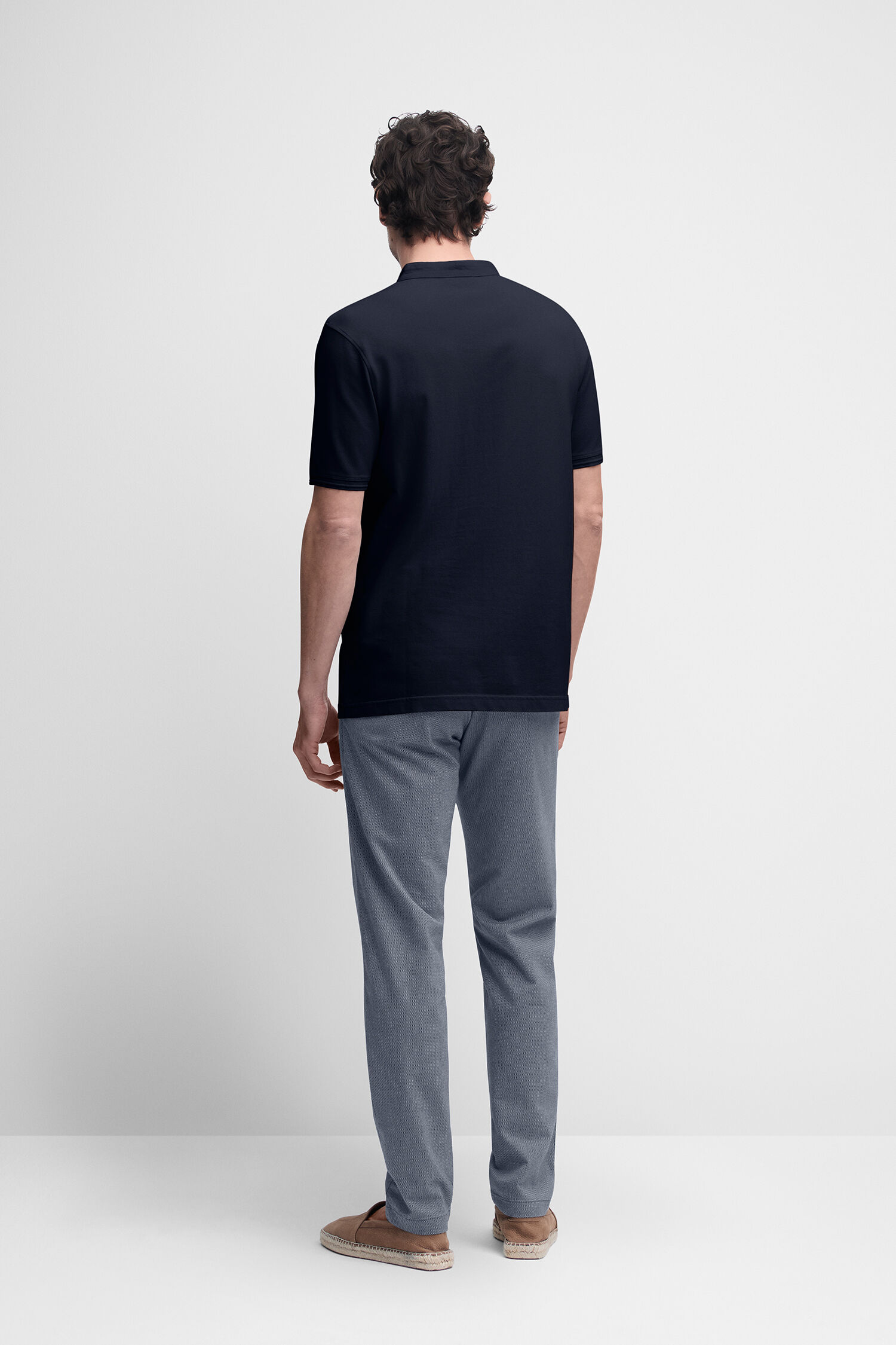 Person, Stehend, Hosen, T-shirt, Mann