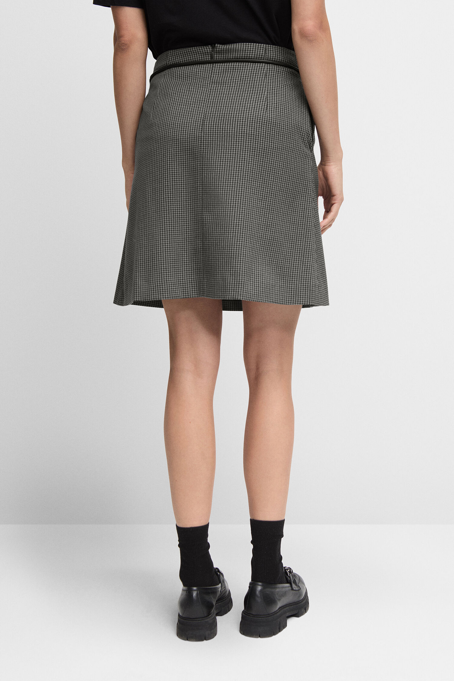 Bekleidung, Rock, Minirock, Person, Schuh