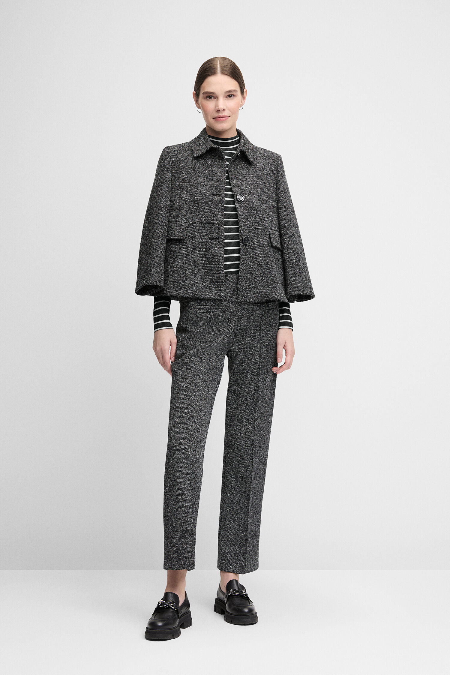 Formelle Kleidung, Anzug, Mantel, Person, Jacke