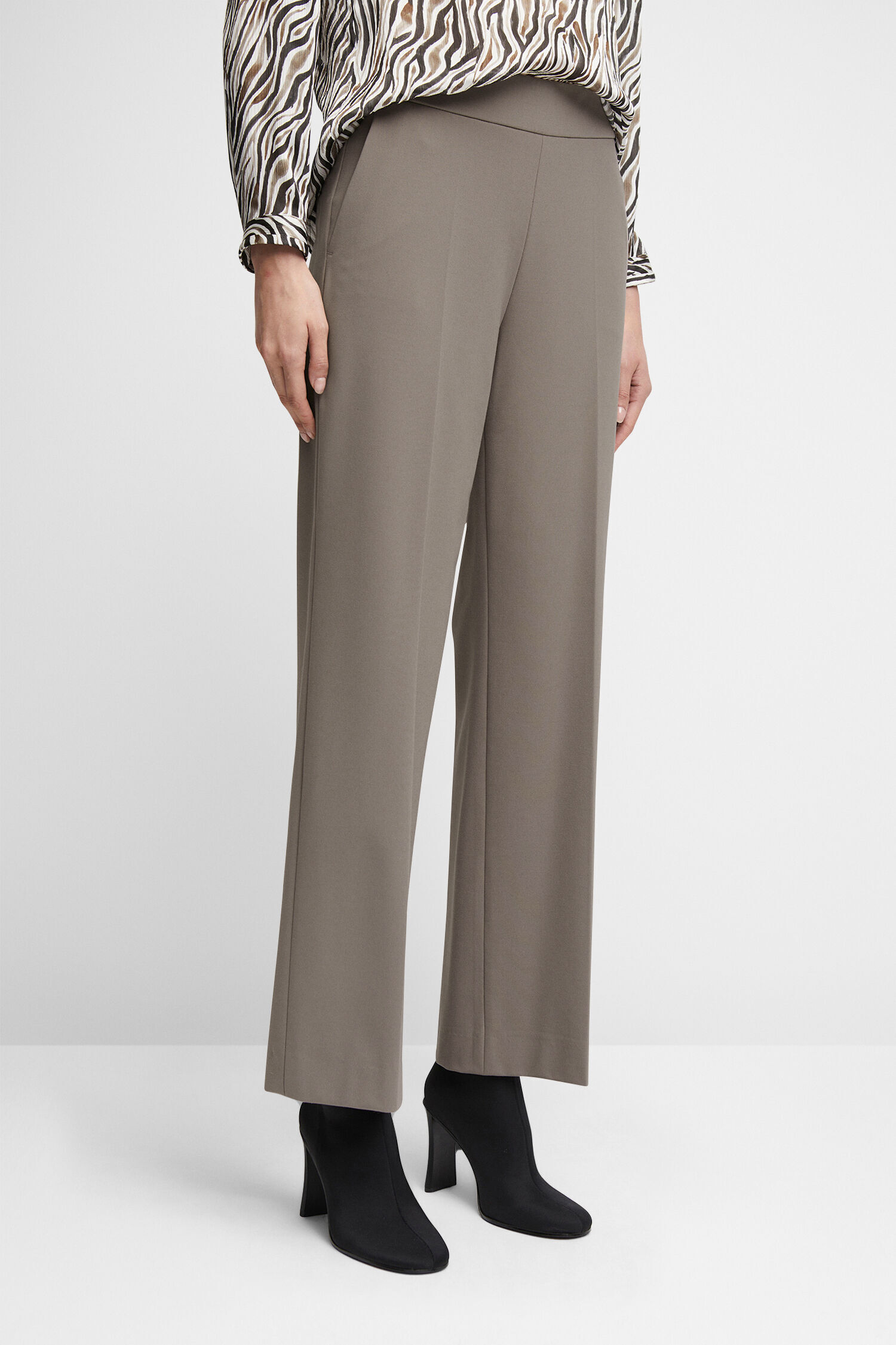 CISILASSO trousers