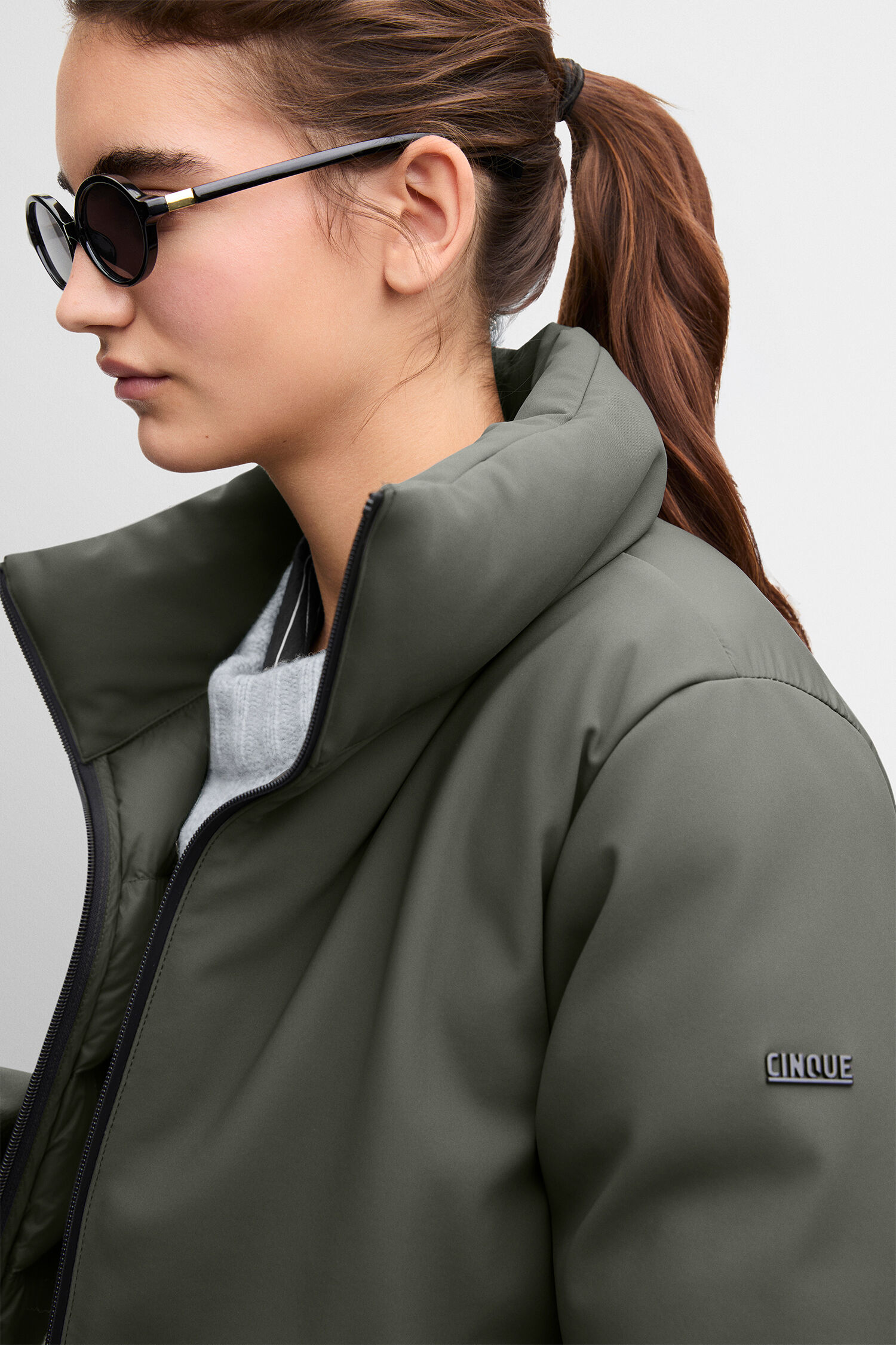 Jacke, Daunenjacke, Olivgrün, Sonnenbrille, Mantel