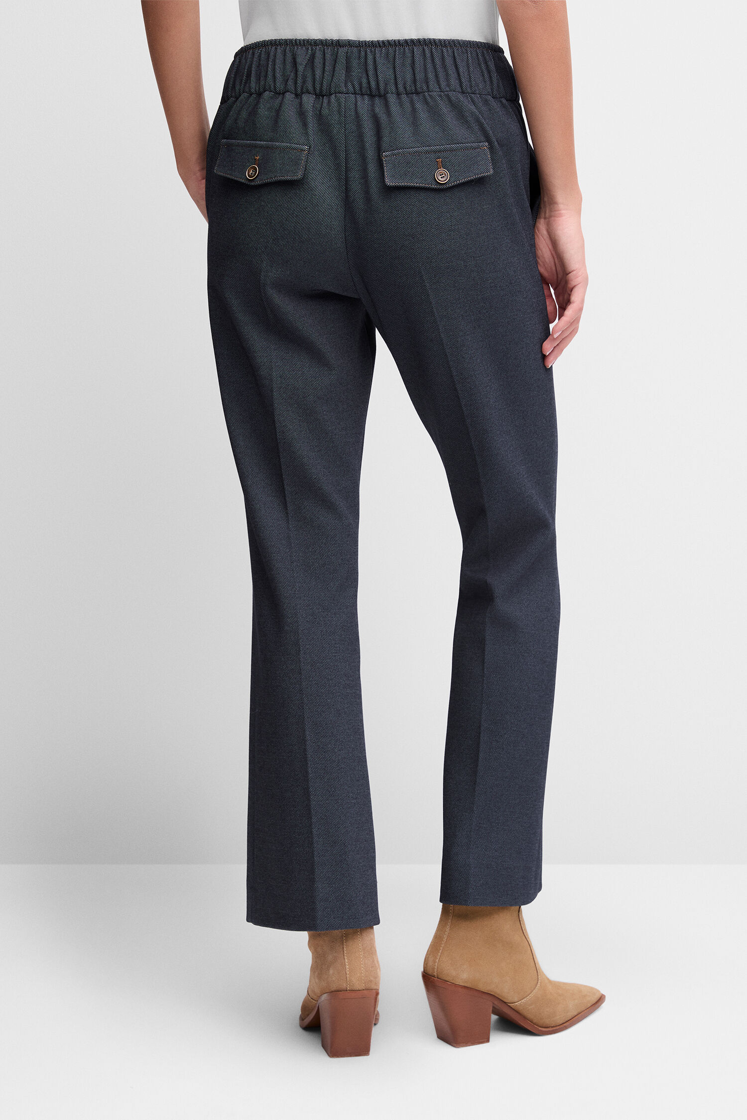 Hose, Pantalon, Wadenlänge, Bund mit Gummizug, Rückentaschen