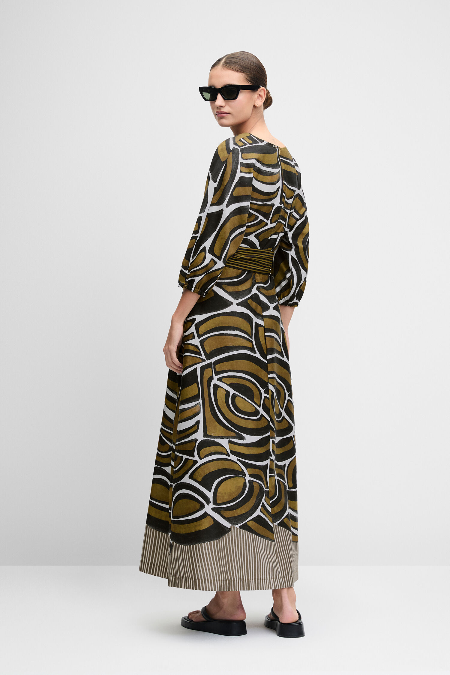 Maxi Kleid, Gemustertes Kleid, Langarm, Boomerang Muster, Streifenrand