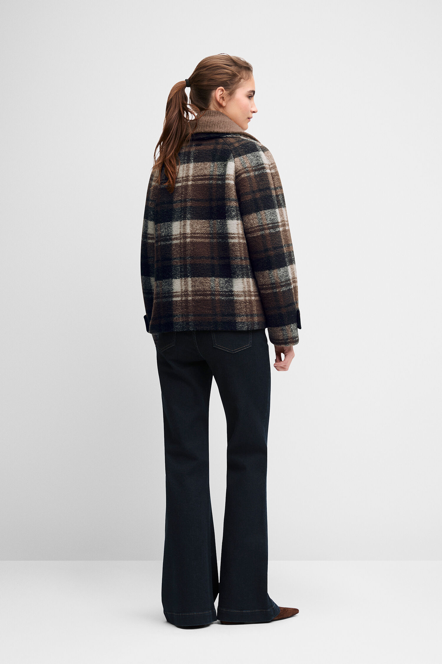 Plaid-Jacke, Oversized Mantel, Wollmischung, Checkered Muster, Dunkle Jeans