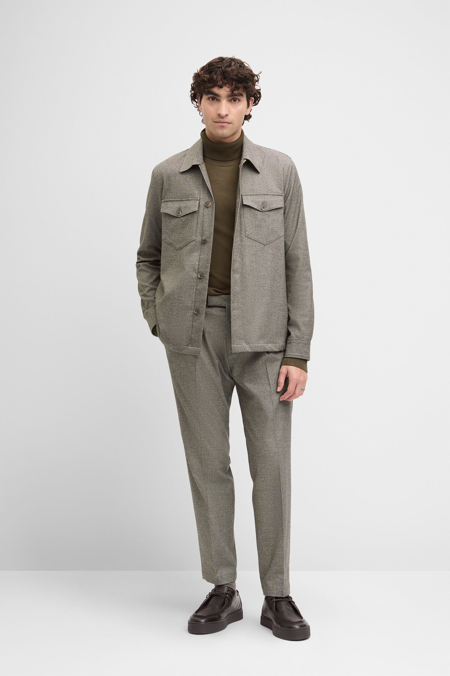 Formelle Kleidung, Anzug, Mantel, Jacke, Person