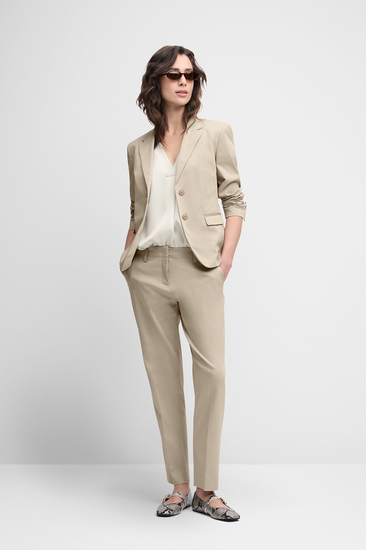 Formelle Kleidung, Anzug, Blazer, Mantel, Jacke