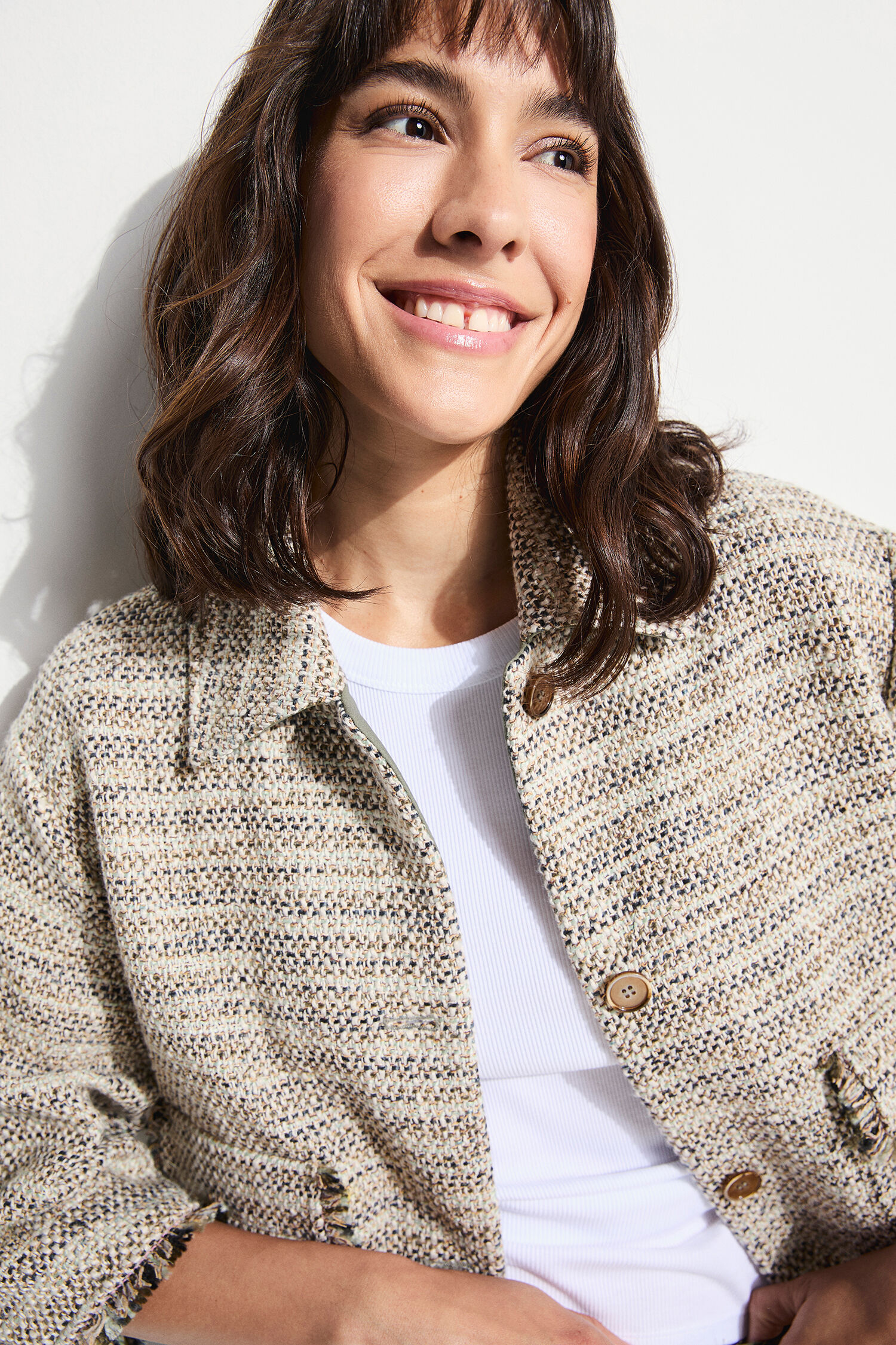 Mantel, Jacke, Sonnenbrille, Blazer, Person, Mantel, Jacke, Erwachsener, Person, Frau