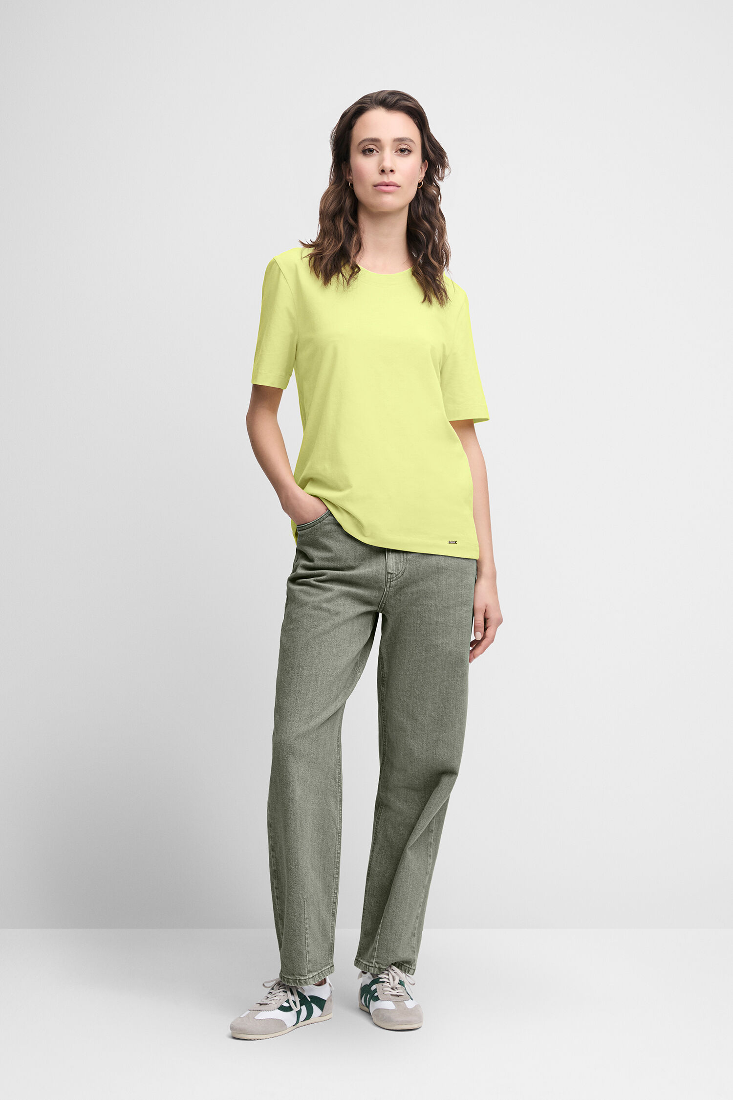 Hosen, Person, T-shirt, Bluse, Leinen