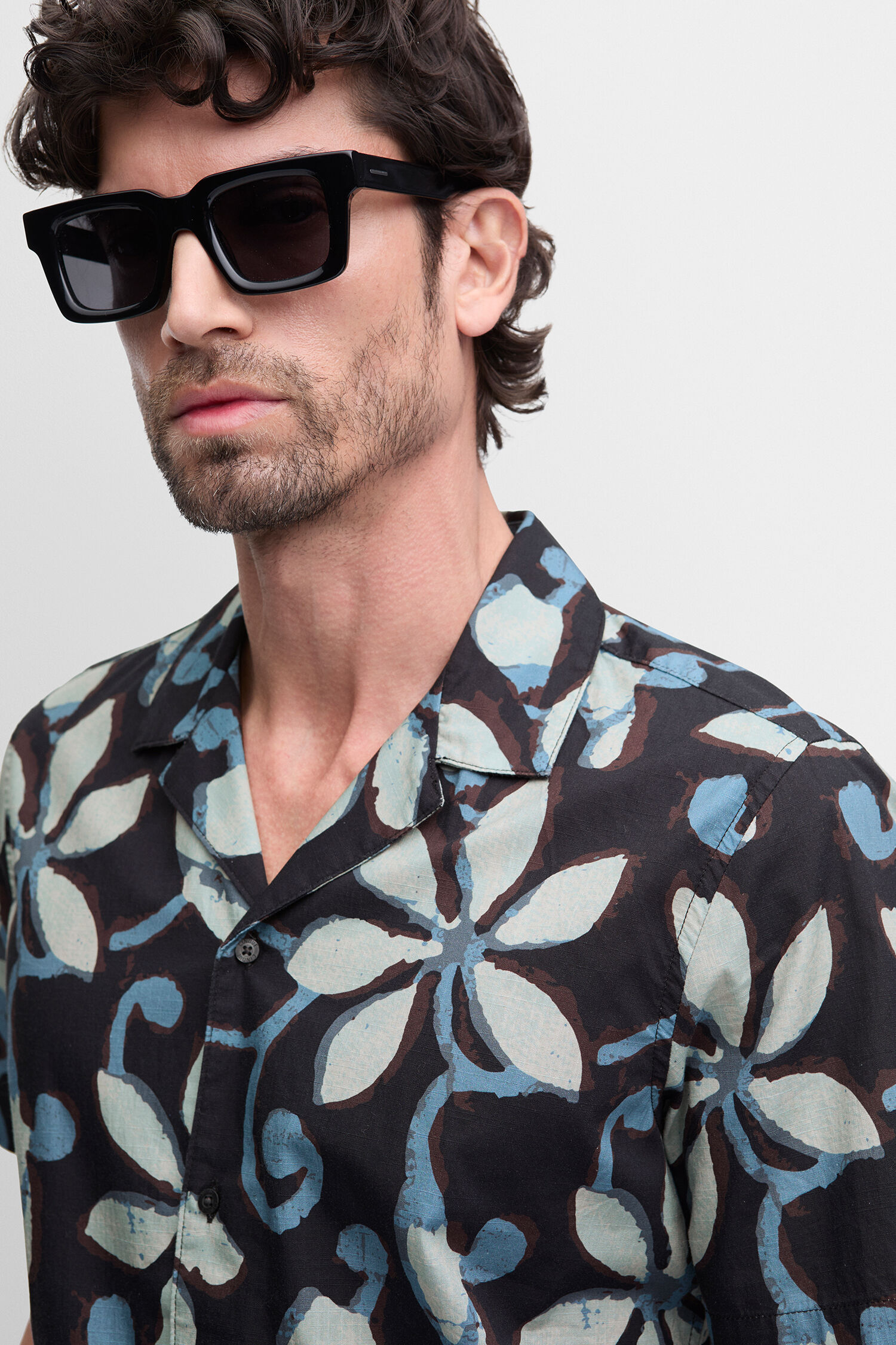 Sonnenbrille, Hemd, Erwachsener, Mann, Person