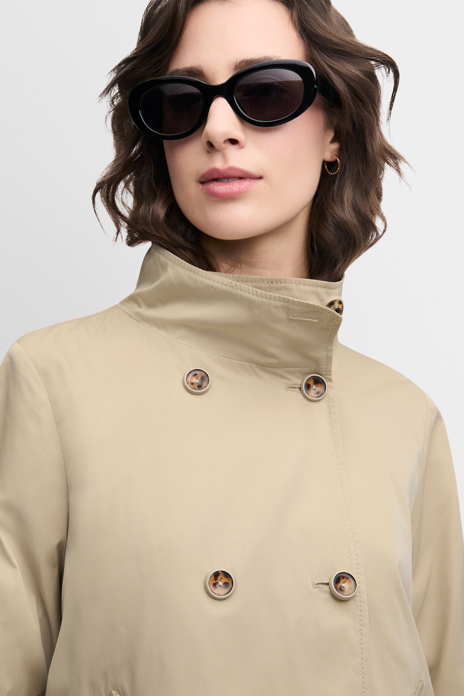 Mantel, Sonnenbrille, Jacke, Person, Frau