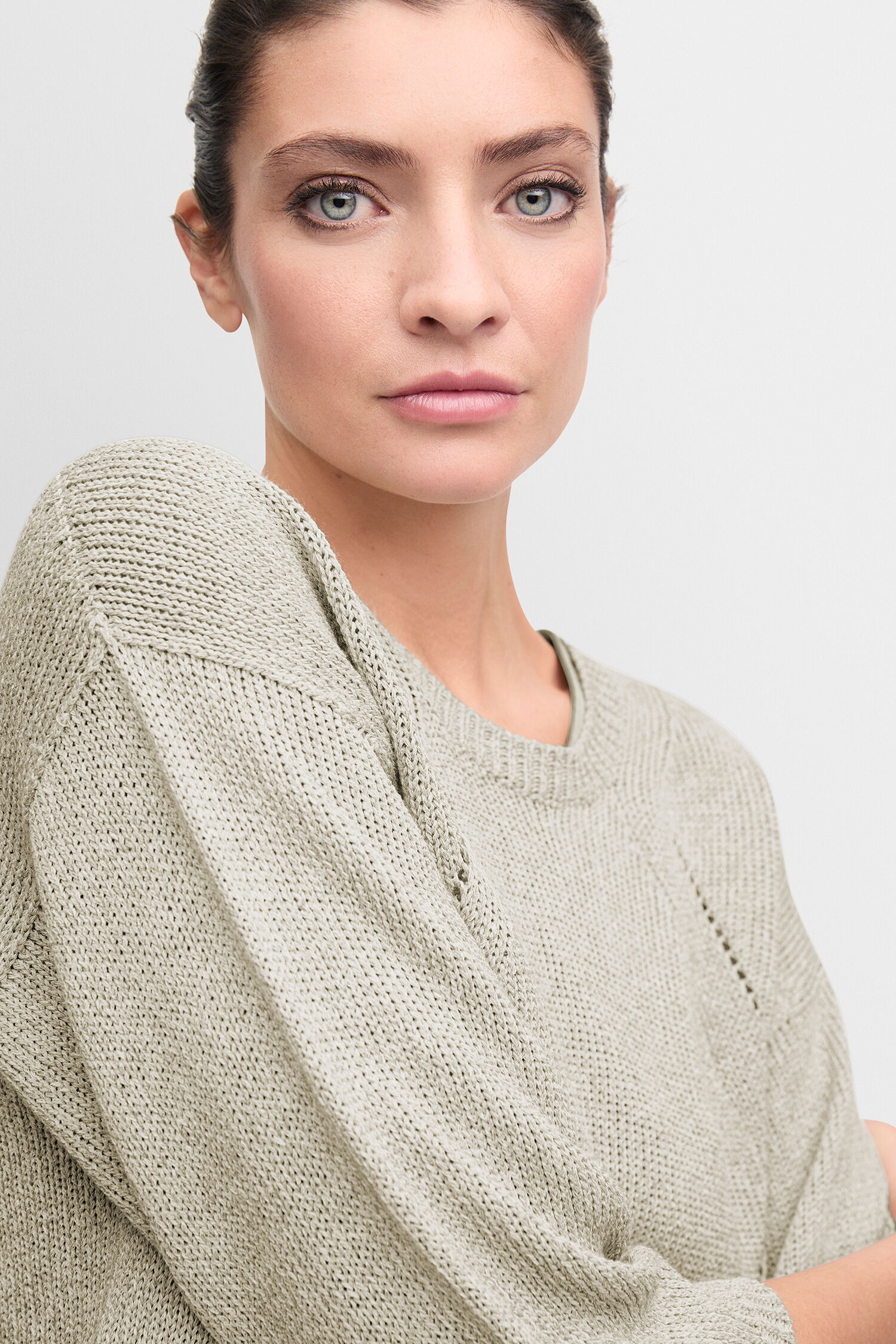 Bekleidung, Strickwaren, Pullover, Person, Gesicht