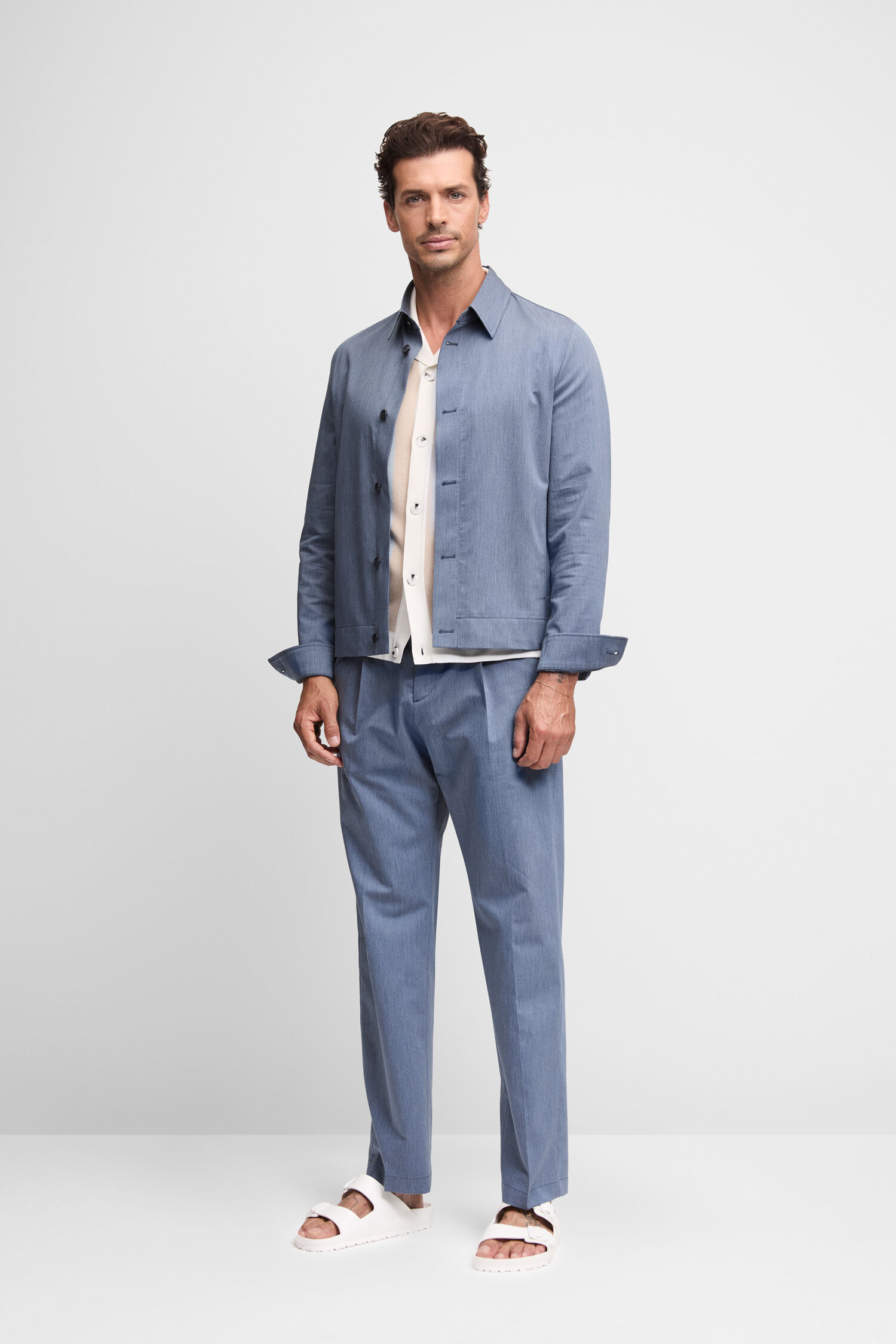 Formelle Kleidung, Anzug, Blazer, Mantel, Sonnenbrille