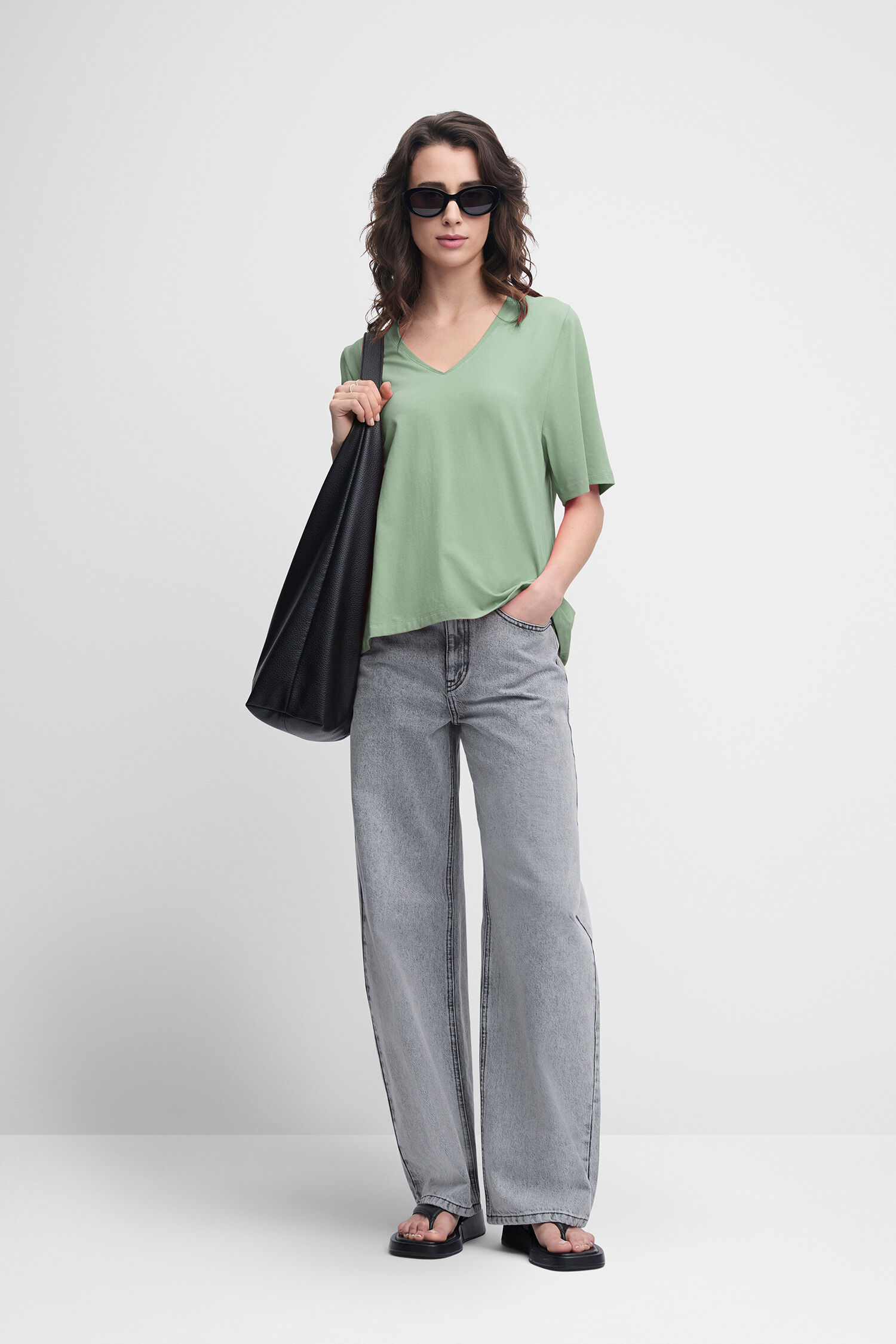 Bluse, T-shirt, Erwachsener, Person, Frau