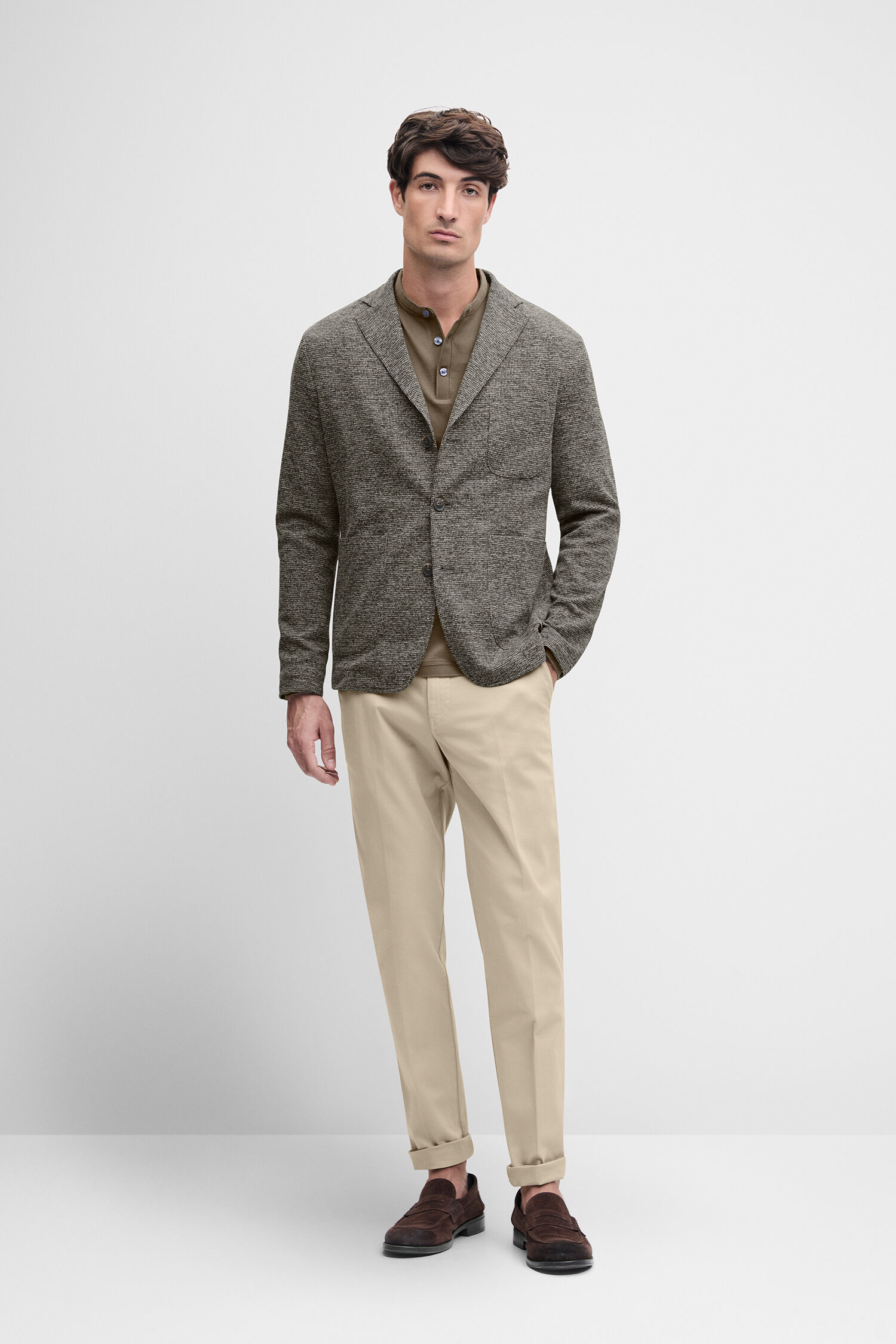 Blazer, Knopfleiste?, Tweed, Beige Hose, Loafers