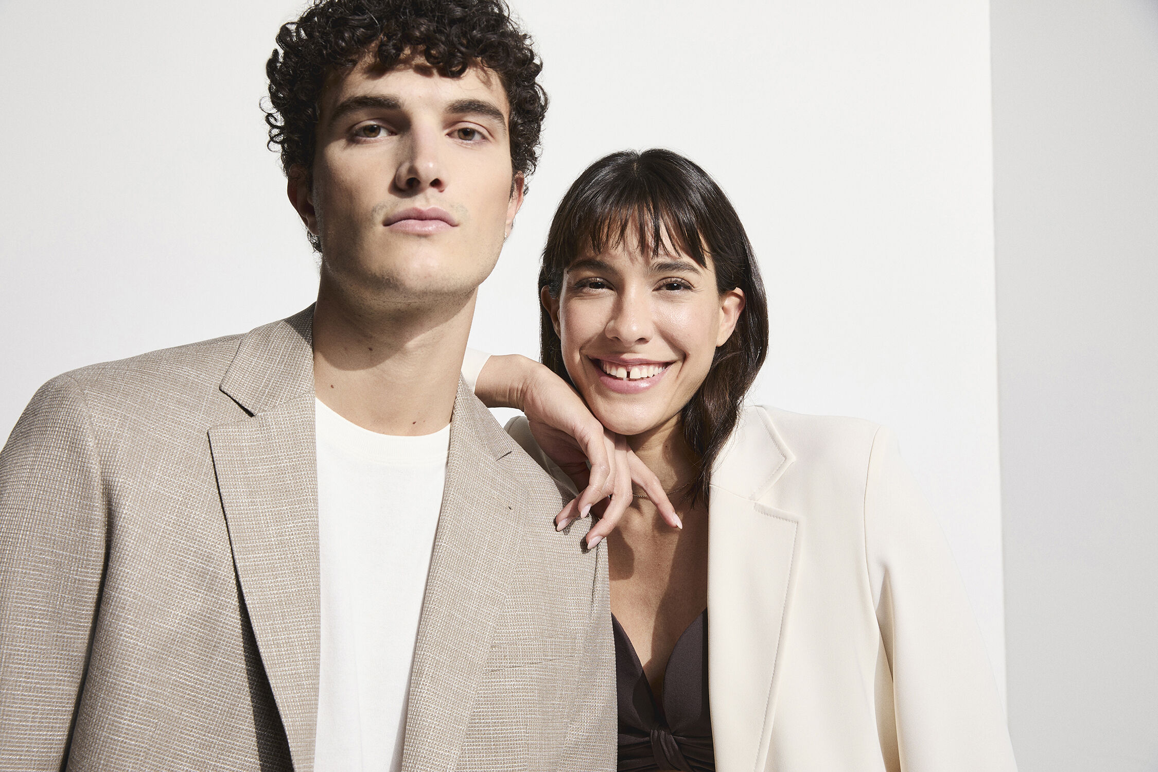 Gesicht, Kopf, Lächeln, Anzug, Leute