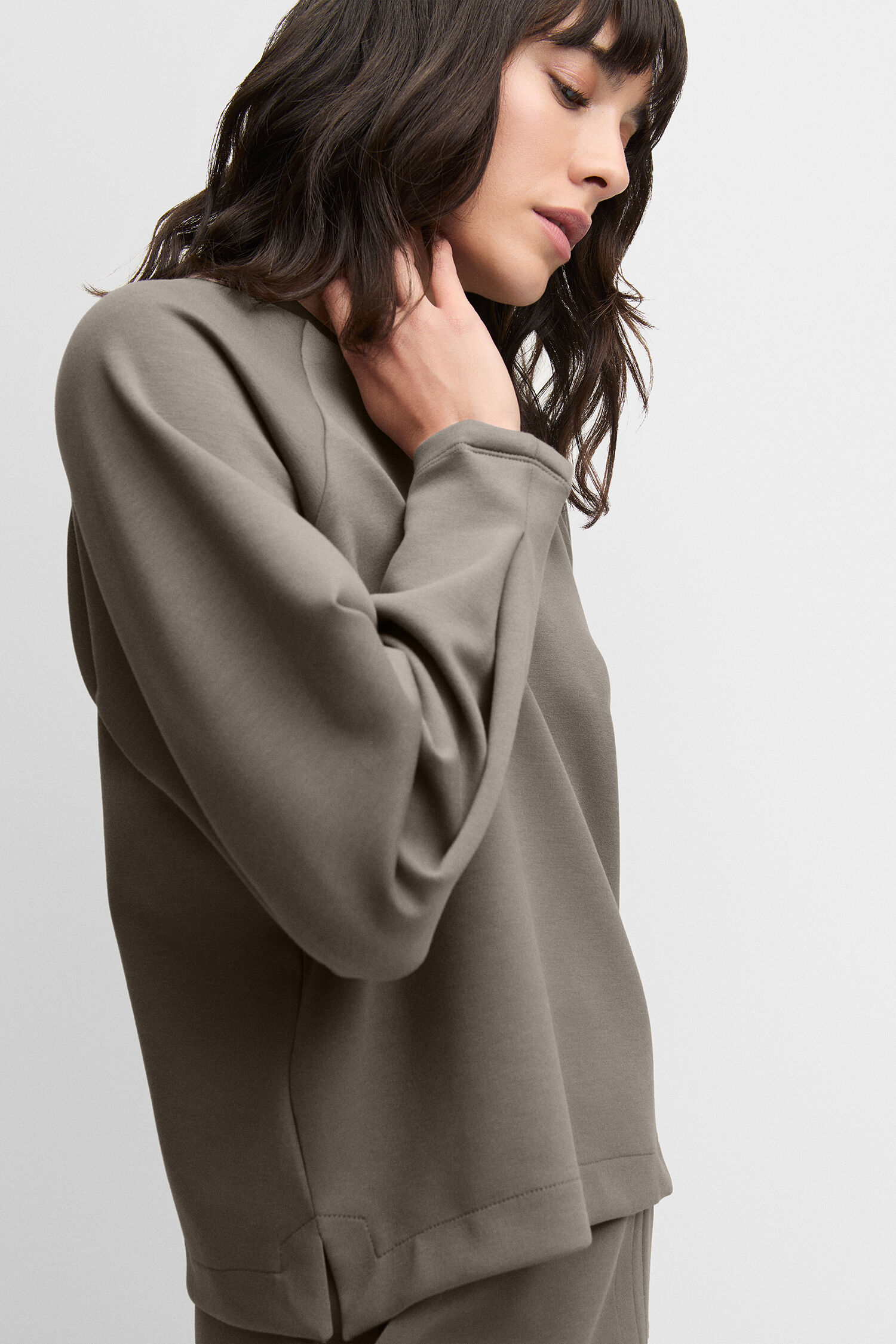 Erwachsener, Weiblich, Person, Frau, Sweatshirt