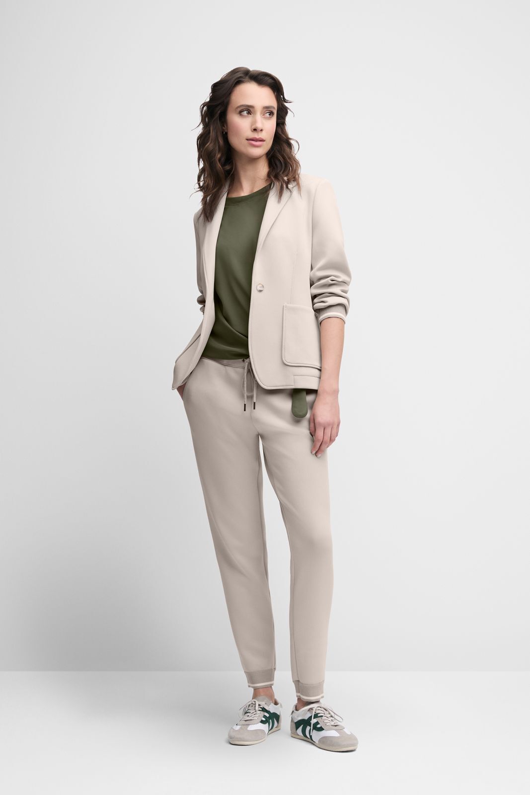 Formelle Kleidung, Anzug, Mantel, Blazer, Jacke