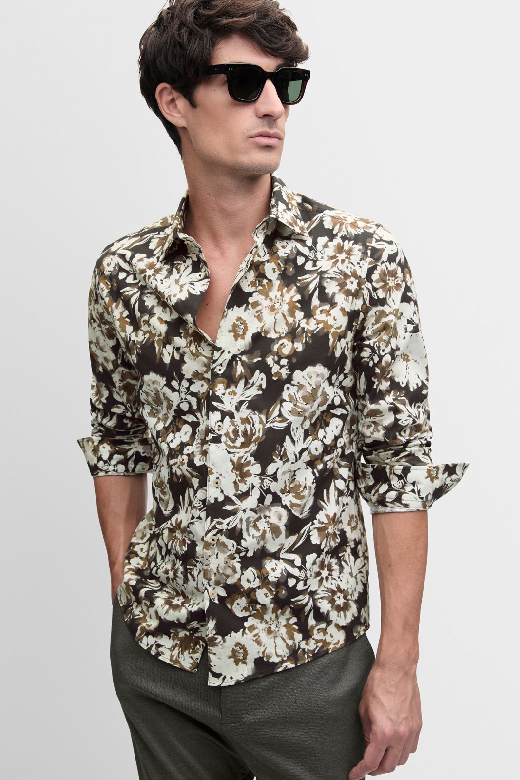 Hemd, Blumenmuster, Langarm, Button-Front, dunkle Farbe